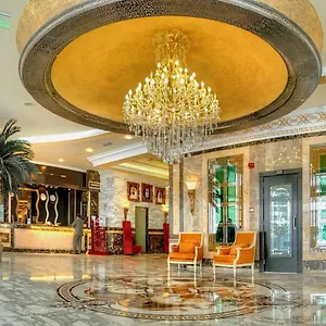 Отель Palace